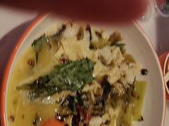 -小六鱼你.下饭酸菜鱼(益田假日广场店)
