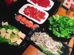 手打生丸-牛焱·贵州黄牛肉火锅(城西银泰店)