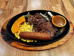 牛排套餐配香肠-玛格萝妮(汇智国际商业中心店)