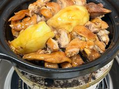 榴莲瓦煲鸡-东川炭炉鸡煲·榴莲瓦煲鸡(广州首店)