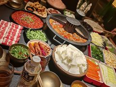 -晓宇重庆火锅(西安荟聚店)