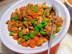 -吴越荣记苏州菜·松鼠桂鱼 100% 活鱼现做(月光码头店)