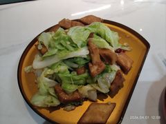 椒鸣馕炒包包菜-椒鸣椒麻小馆·新疆菜(五道口创始店)