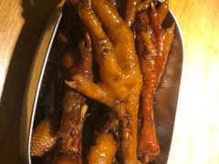 弄堂里的卤鸡爪-弄堂里(雨花客厅店)