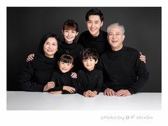 -iF摄影•全家福•证件照•形象照(南山店)