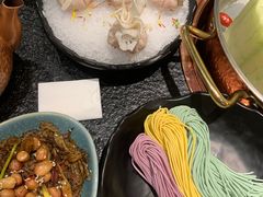 -得意咚瓜·顺德鱼生·冬瓜火锅(深圳首店)