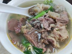 牛丸牛杂汤-华威达牛庄(黄埔大道西店)