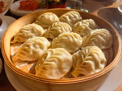 毛蚶肉白菜大馅蒸饺-赶海部落海鲜城(海阳路店)