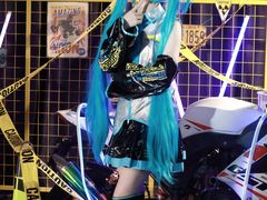 -马猴烧酒二次元cosplay换装写真自拍体验馆