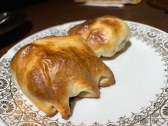 -盾亚新疆餐厅(松江万达广场店)