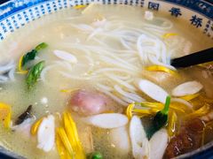 -桥香园过桥米线(国贸店)