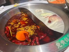 -卤校长重庆火锅(国兴店)