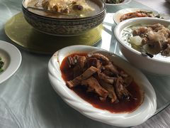 -荣生萝卜汤饭店