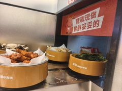 -龍歌自助小火锅(芝罘万达店)