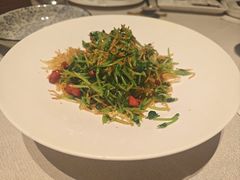 巧拌豆苗-四季民福烤鸭店(外滩外白渡桥店)