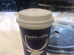 -瑞幸咖啡(凤凰海负一楼美食街店)