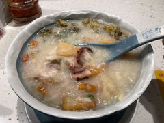 金牌荔湾艇仔粥-华辉拉肠(宝华店)