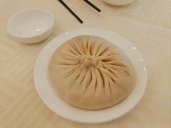 蟹黄汤包-怡园饭店-餐厅(四望亭店)