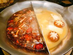 -湊湊火锅·茶憩(打浦桥日月光店)