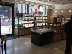 面包甜点陈列柜-85度C(生甜甜圈研究工坊·上海局门店)