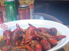 -叶派龙虾•招牌香辣蟹·海鲜(中海国际店)
