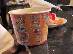 -英德宝晶宫天鹅湖茶语温泉