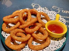 -吱咖啡西式简餐