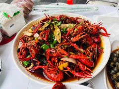 -有钳洞庭湖小龙虾大闸蟹(金楠天街店)