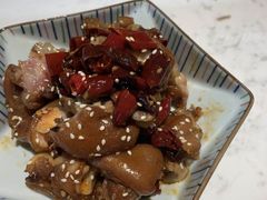 麻辣卤猪蹄-靓靓蒸虾(中山公园店)