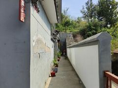 -马武寨驴打滚宴美食村289号(十三陵)