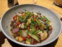 -头上红煨盐鸡·非遗院子餐厅