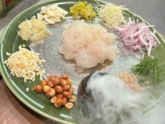 -得意咚瓜·顺德鱼生·冬瓜火锅(深圳首店)