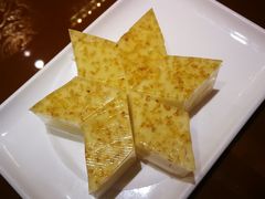 -广州中心皇冠假日酒店·百粤楼