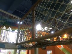 -爱玩嘉年华(龙湖杭州金沙天街店)