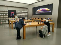 -Apple零售店(新街口店)