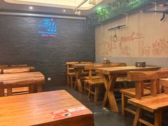 -万记麻辣烫国展总店