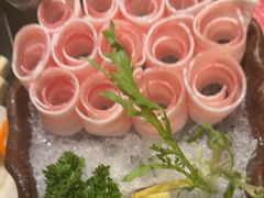 -湊湊火锅·茶憩(杭州湖滨银泰in77店)