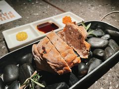 餐前面包-NIUNIUPARK和牛螃蟹(龙湖杭州滨江天街店)