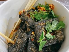 -黑色经典臭豆腐·湖南特产(坡子街店)