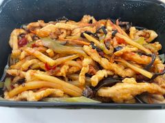 -前海沿·青岛菜(李沧万达店)