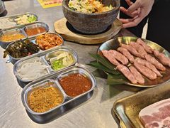 -哈哈碳都·牛肋条无限自助烤肉(台江万达店)