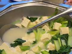 -赶海部落海鲜城(海阳路店)