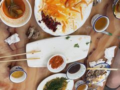 -苏莱特色牛骨滩羊手抓馆(长城东街总店)