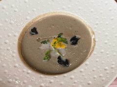 黑松露奶油蘑菇汤-咖梦餐厅 COMENG RESTAURANT
