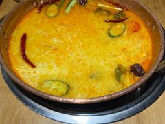 -洱火云南酸菜牛肉火锅(石景山当代商城店)