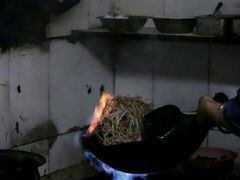 -威邵鸡煲(西华路总店)
