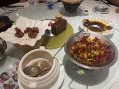 -围龙屋客家食府(福田店)