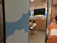 -麦当劳(民盈·国贸城店)