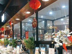 -遇上西雅图多融合海鲜自助餐厅(中房金谊广场店)