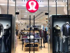 -lululemon(上海浦东IFC店)